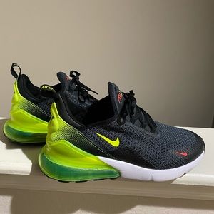 Grade school boys neon air max 270